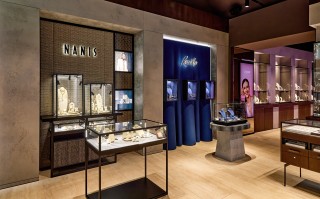 WKRUK_FLAGSHIP_STORE_ANDRASSY03.jpg
